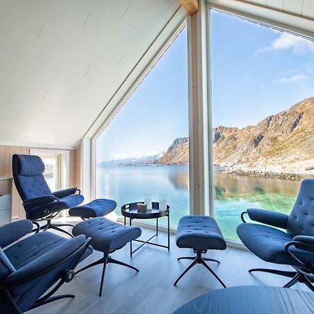 Lofoten Waterfront Luxury Lodge บอลสตาด ภายนอก รูปภาพ