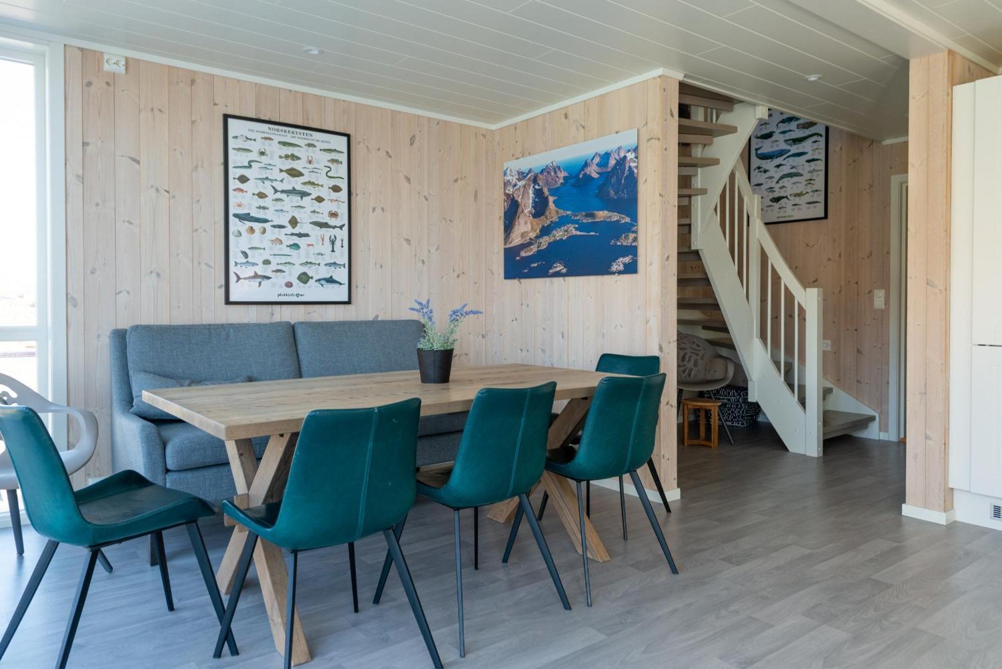 Lofoten Waterfront Luxury Lodge บอลสตาด ภายนอก รูปภาพ